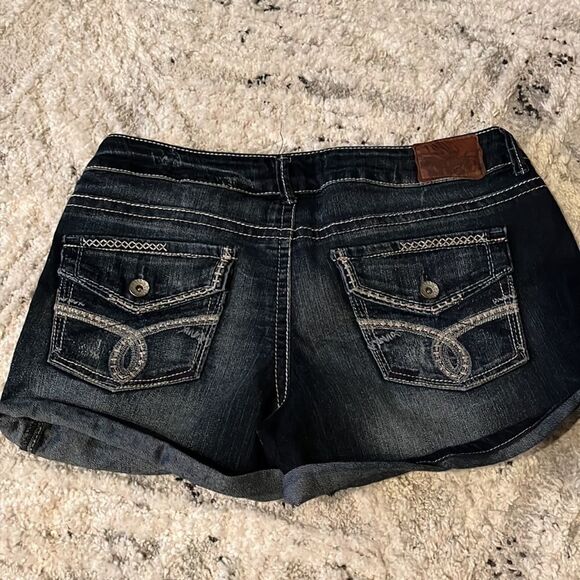 Women’s dark blue Jean shorts Junior size 9 - Picture 5 of 7